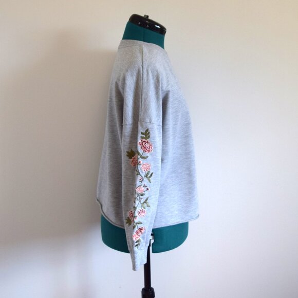 Crewneck Gray Sweater with Pink Embroidered Flower Sleeves - Picture 2 of 8
